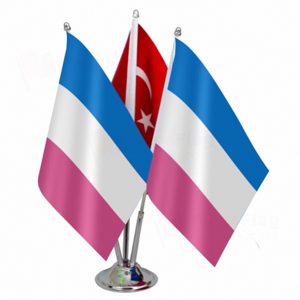 Bandera Heterosexual Triple Table Flag