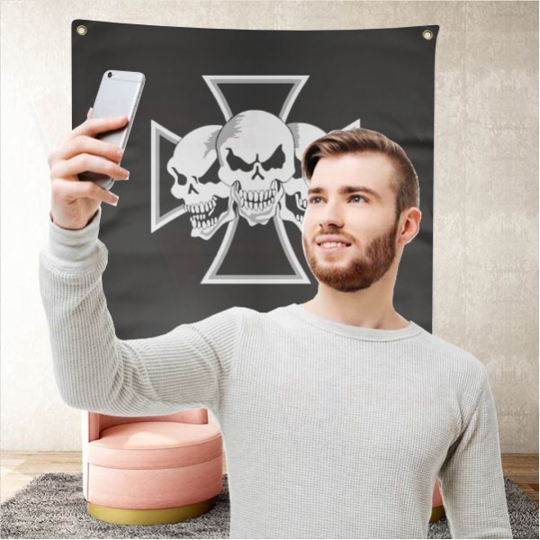 Skull ron Cross Background Selfie Shooting Landscapes